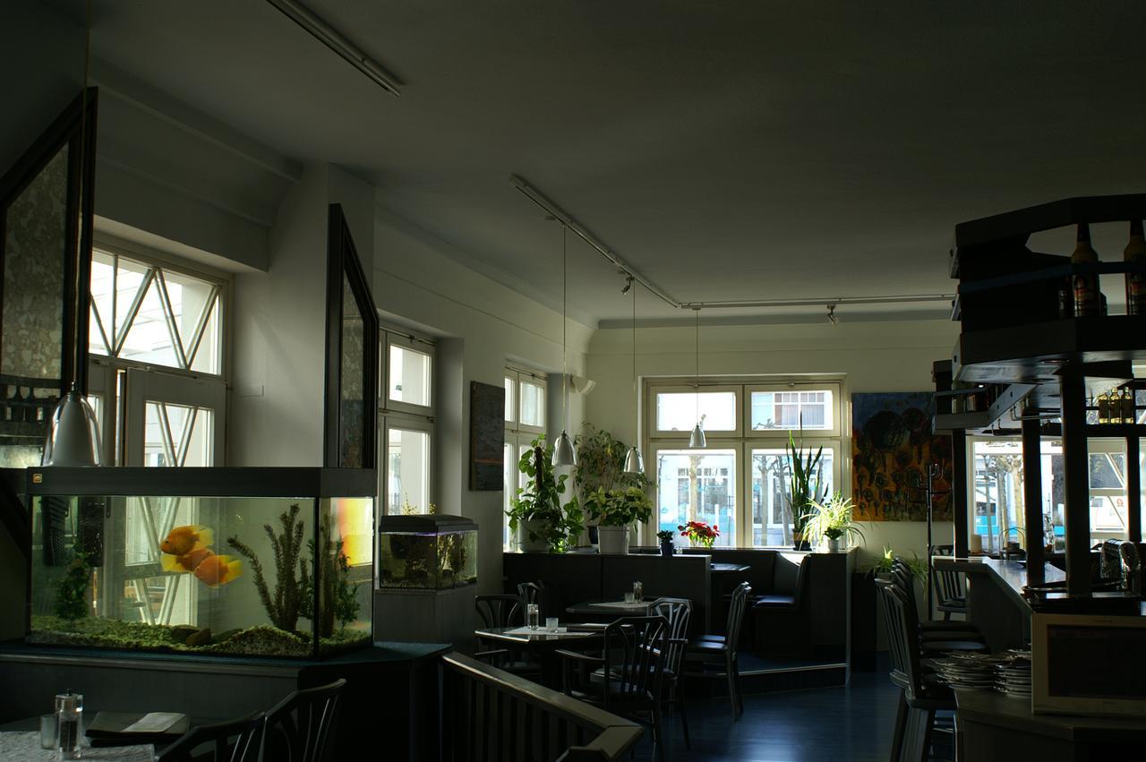 Hotel Strandpavillon Baabe Buitenkant foto