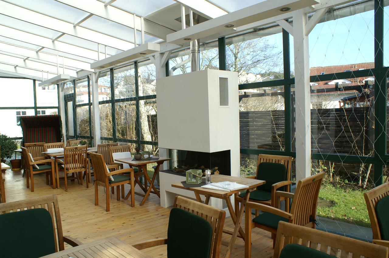 Hotel Strandpavillon Baabe Buitenkant foto